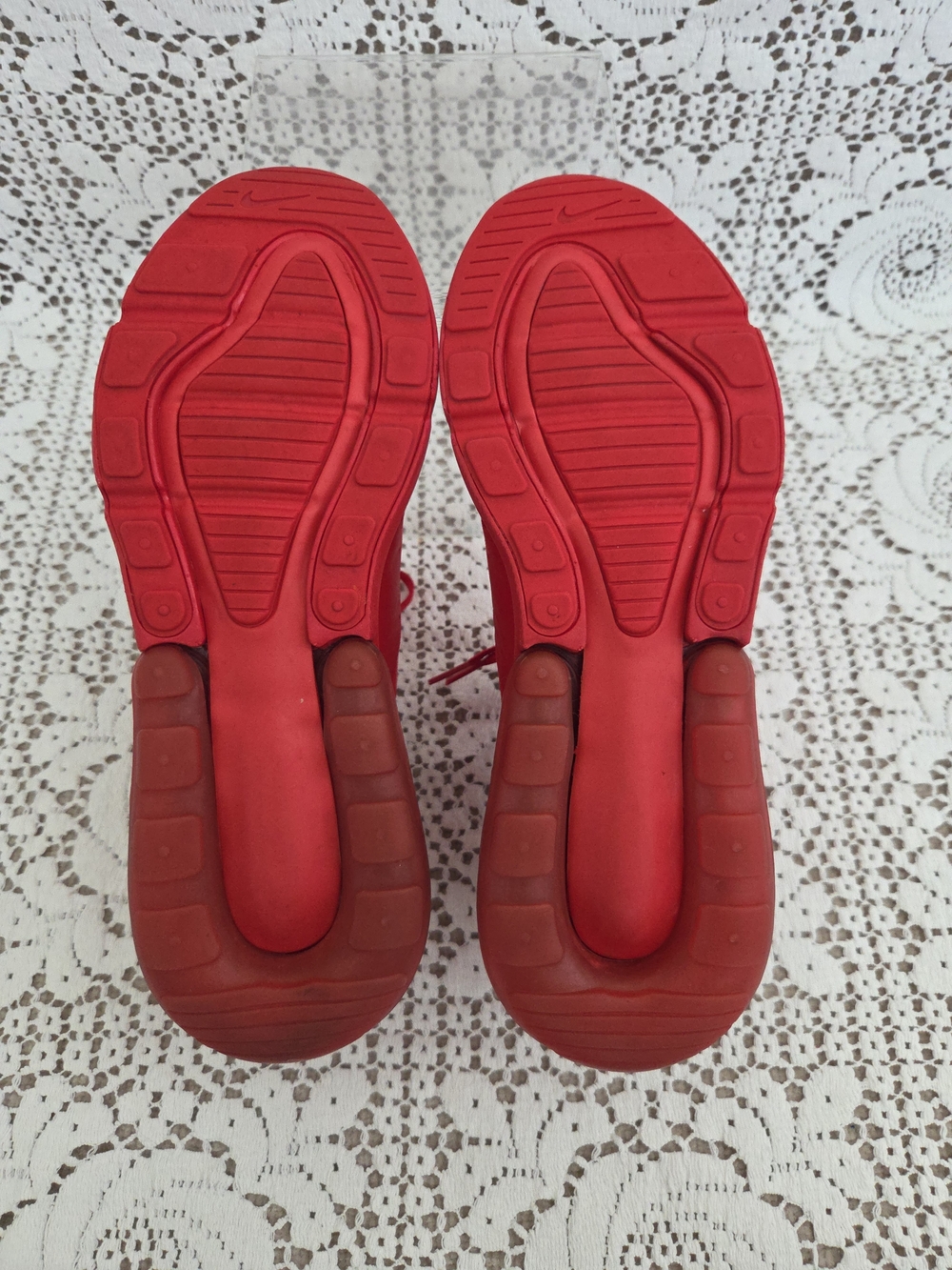 Nike Air Max 270 University Red Sneakers Men Size 8.5  Women's Size 10 - Picture 8 of 10
